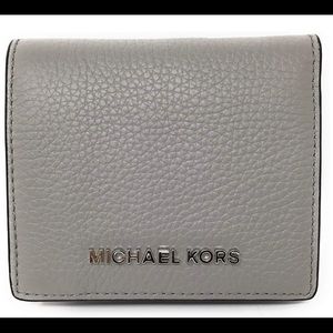 Michael Kors Carryall Jet Set Wallet